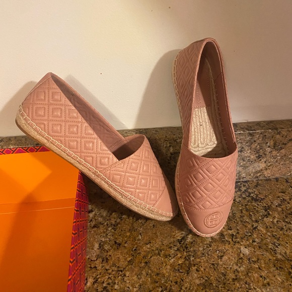 Tory Burch Espadrilles size 9 nwot - Picture 3 of 4
